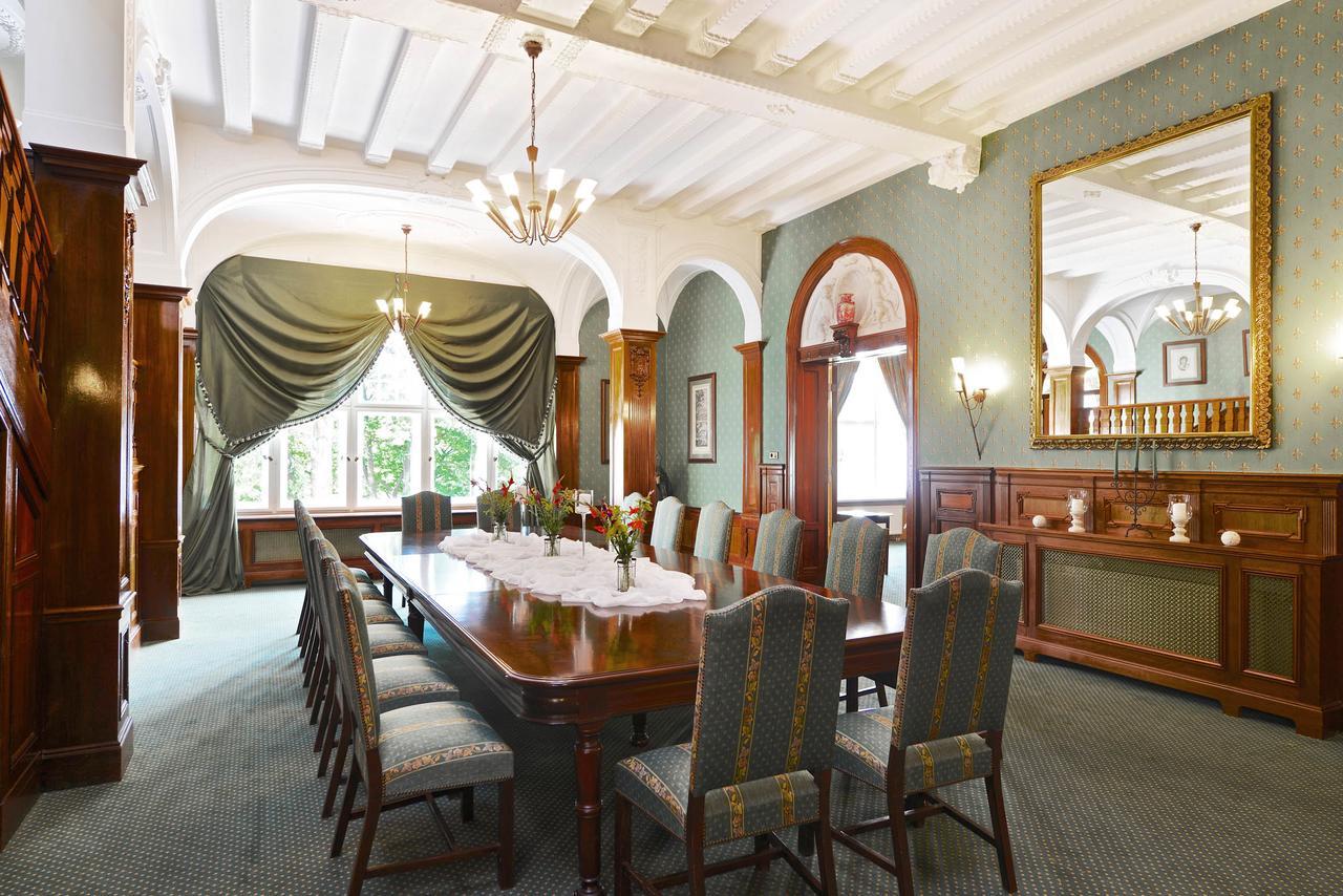 Schlosshotel Villa Westerberge Aschersleben Exteriér fotografie